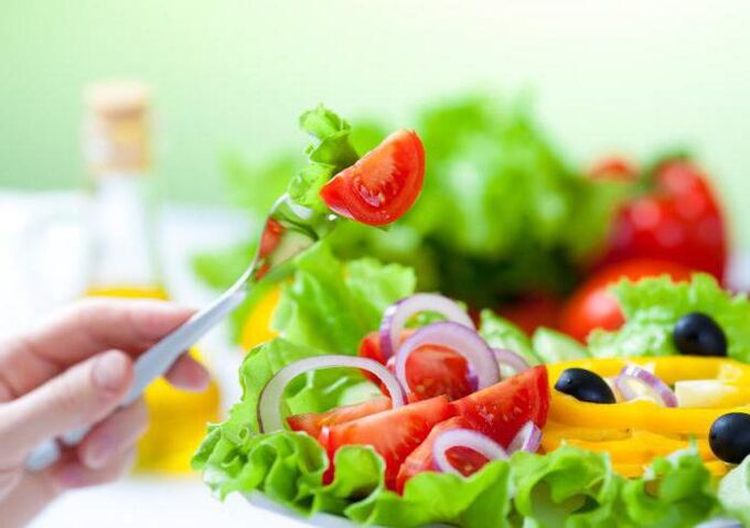 每周减肥蔬菜沙拉 5 公斤